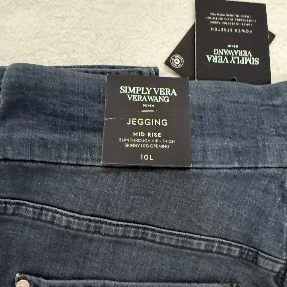 Simply Vera Vera Wang Mid Rise Denim Jeggings Medium Wash Size 10 Long